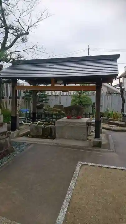 七尾神社の手水舎