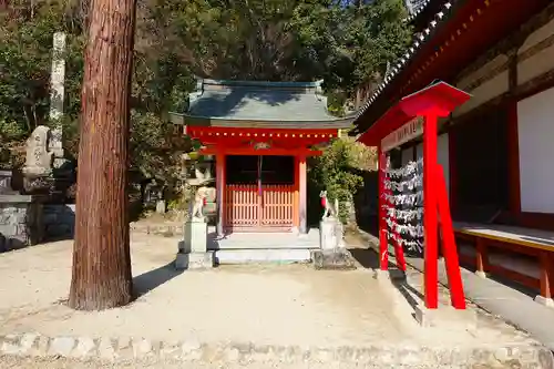 中山寺の末社