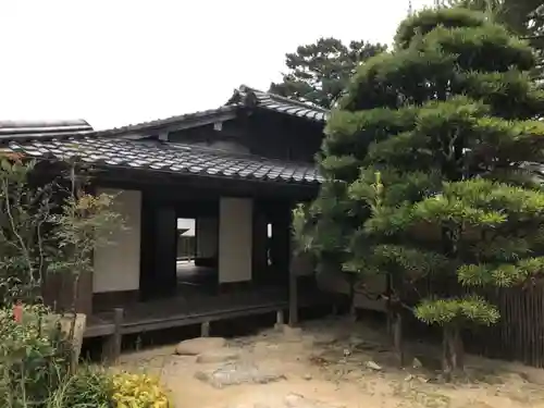 松陰神社の建物その他