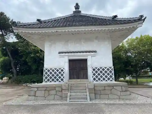 雲龍山 本證寺(愛知県)