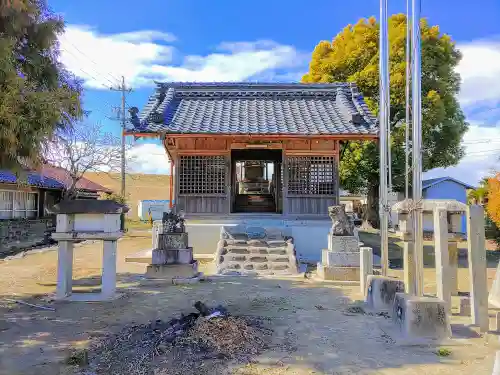 神明社（給父）の本殿・本堂