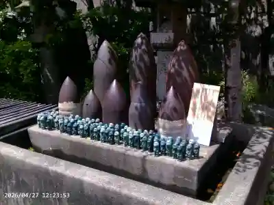 紀州東照宮の{uncategorized: "未分類", other: "その他", undefined: "問題あり", building: "その他建物", grave: "お墓", sacred_gate: "鳥居", guardian: "狛犬", statue: "像", buddha: "仏像", history: "歴史", nature: "自然", garden: "庭園", animal: "動物", pagoda: "塔", temizu: "手水舎", mountain_gate: "山門・神門", sanctuary: "本殿・本堂", subordinate: "末社・摂社", art: "芸術", scenery: "景色", jizo: "地蔵", ema: "絵馬", goshuin: "御朱印", omikuji: "おみくじ", items: "授与品その他", amulet: "お守り", goshuincho: "御朱印帳", eats: "食事", festival: "お祭り", votive_dance: "神楽", shichigosan: "七五三参", wedding: "結婚式", experience: "体験その他", initially: "初詣", around: "周辺", anti_infection: "感染症対策"}