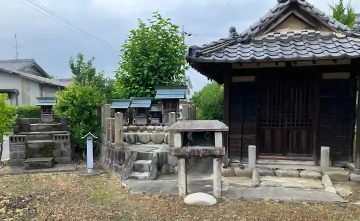 神社の本殿・本堂