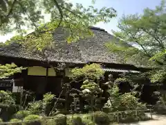 円通寺の本殿