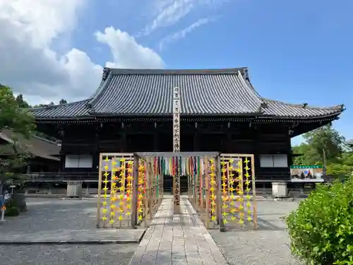 西教寺の本殿