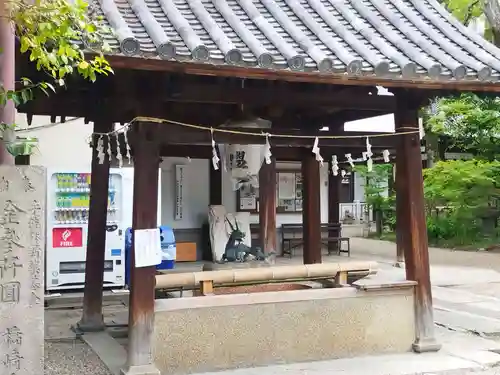 杭全神社の手水舎