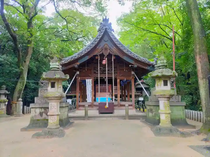 白山神社(二子町)の本殿・本堂