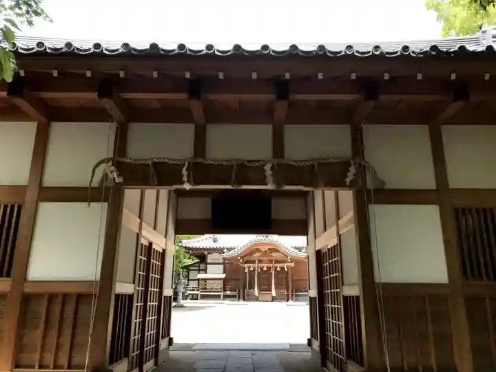 吉志部神社の山門・神門