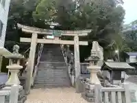 福良八幡神社の{uncategorized: "未分類", other: "その他", undefined: "問題あり", building: "その他建物", grave: "お墓", sacred_gate: "鳥居", guardian: "狛犬", statue: "像", buddha: "仏像", history: "歴史", nature: "自然", garden: "庭園", animal: "動物", pagoda: "塔", temizu: "手水舎", mountain_gate: "山門・神門", sanctuary: "本殿・本堂", subordinate: "末社・摂社", art: "芸術", scenery: "景色", jizo: "地蔵", ema: "絵馬", goshuin: "御朱印", omikuji: "おみくじ", items: "授与品その他", amulet: "お守り", goshuincho: "御朱印帳", eats: "食事", festival: "お祭り", votive_dance: "神楽", shichigosan: "七五三参", wedding: "結婚式", experience: "体験その他", initially: "初詣", around: "周辺", anti_infection: "感染症対策"}