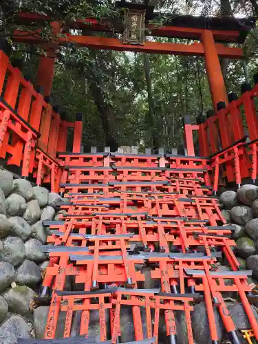 伏見稲荷大社　御膳谷奉拝所(京都府)