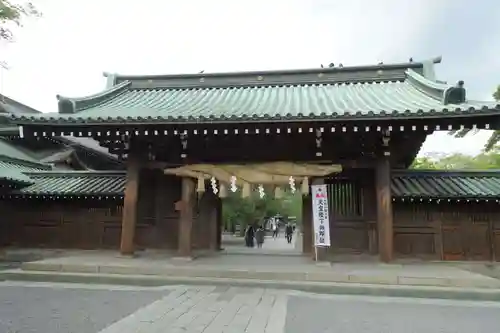 三嶋大社の山門・神門