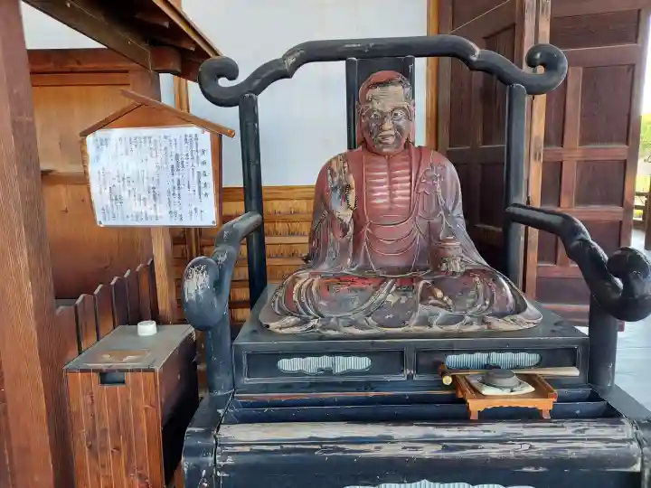 大念佛寺の{uncategorized: "未分類", other: "その他", undefined: "問題あり", building: "その他建物", grave: "お墓", sacred_gate: "鳥居", guardian: "狛犬", statue: "像", buddha: "仏像", history: "歴史", nature: "自然", garden: "庭園", animal: "動物", pagoda: "塔", temizu: "手水舎", mountain_gate: "山門・神門", sanctuary: "本殿・本堂", subordinate: "末社・摂社", art: "芸術", scenery: "景色", jizo: "地蔵", ema: "絵馬", goshuin: "御朱印", omikuji: "おみくじ", items: "授与品その他", amulet: "お守り", goshuincho: "御朱印帳", eats: "食事", festival: "お祭り", votive_dance: "神楽", shichigosan: "七五三参", wedding: "結婚式", experience: "体験その他", initially: "初詣", around: "周辺", anti_infection: "感染症対策"}