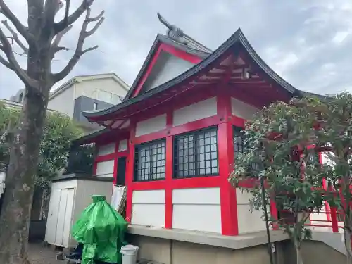舟渡氷川神社の{uncategorized: "未分類", other: "その他", undefined: "問題あり", building: "その他建物", grave: "お墓", sacred_gate: "鳥居", guardian: "狛犬", statue: "像", buddha: "仏像", history: "歴史", nature: "自然", garden: "庭園", animal: "動物", pagoda: "塔", temizu: "手水舎", mountain_gate: "山門・神門", sanctuary: "本殿・本堂", subordinate: "末社・摂社", art: "芸術", scenery: "景色", jizo: "地蔵", ema: "絵馬", goshuin: "御朱印", omikuji: "おみくじ", items: "授与品その他", amulet: "お守り", goshuincho: "御朱印帳", eats: "食事", festival: "お祭り", votive_dance: "神楽", shichigosan: "七五三参", wedding: "結婚式", experience: "体験その他", initially: "初詣", around: "周辺", anti_infection: "感染症対策"}