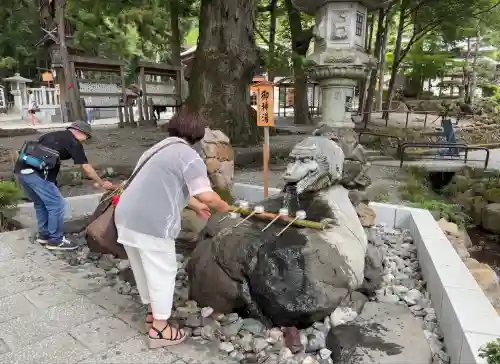 諏訪大社下社秋宮(長野県)