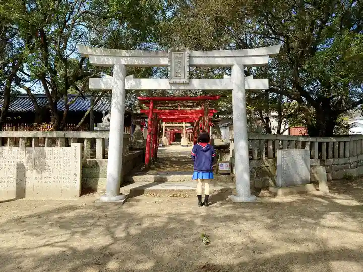 白鳥神社の鳥居