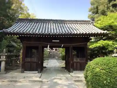 玉井宮東照宮の山門・神門