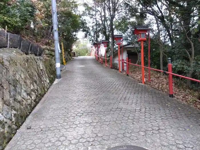 宝塚神社の建物その他