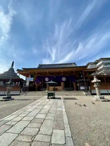 壬生寺の本殿・本堂