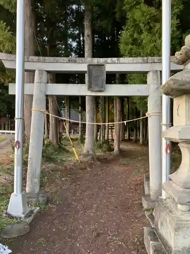 貴船神社の鳥居