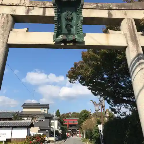 梅宮大社の鳥居