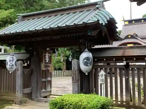 飯野八幡宮の山門