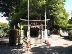 南沢氷川神社の鳥居