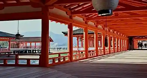 厳島神社(広島県)