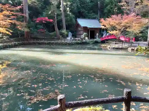 小國神社の庭園