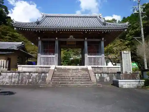 新大佛寺の山門