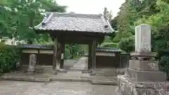 妙光寺の山門