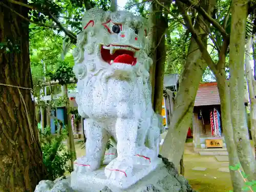 厳島神社（港町弁財天）の狛犬