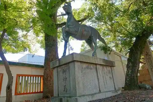 離宮八幡宮の狛犬