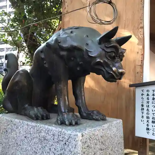 稲毛神社の狛犬