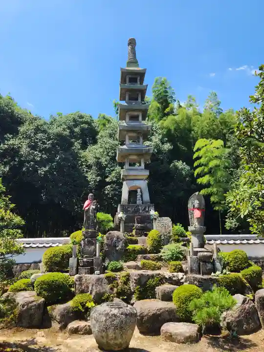保壽院(保寿院)の塔