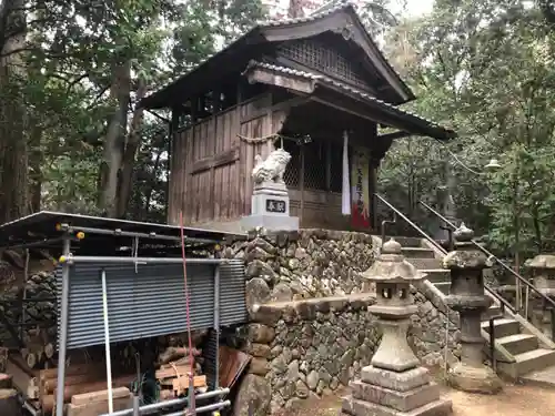 比都佐神社の本殿