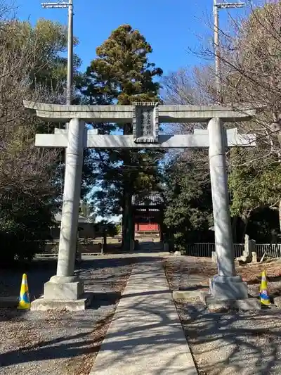 青毛五柱神社の鳥居