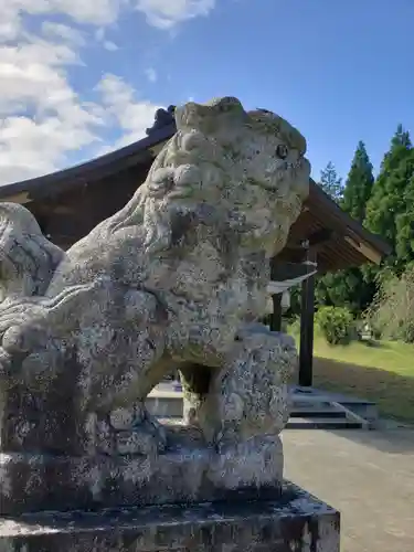 居多神社の狛犬