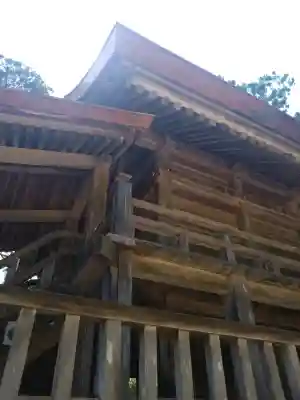 須佐神社の{uncategorized: "未分類", other: "その他", undefined: "問題あり", building: "その他建物", grave: "お墓", sacred_gate: "鳥居", guardian: "狛犬", statue: "像", buddha: "仏像", history: "歴史", nature: "自然", garden: "庭園", animal: "動物", pagoda: "塔", temizu: "手水舎", mountain_gate: "山門・神門", sanctuary: "本殿・本堂", subordinate: "末社・摂社", art: "芸術", scenery: "景色", jizo: "地蔵", ema: "絵馬", goshuin: "御朱印", omikuji: "おみくじ", items: "授与品その他", amulet: "お守り", goshuincho: "御朱印帳", eats: "食事", festival: "お祭り", votive_dance: "神楽", shichigosan: "七五三参", wedding: "結婚式", experience: "体験その他", initially: "初詣", around: "周辺", anti_infection: "感染症対策"}
