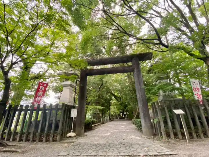 山内神社の鳥居