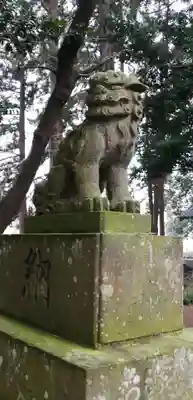 諏訪神社の狛犬