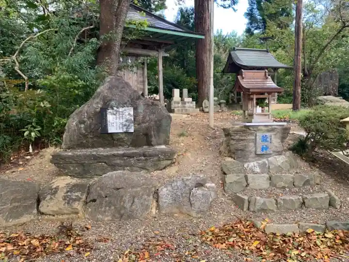 秈荷神社のその他建物