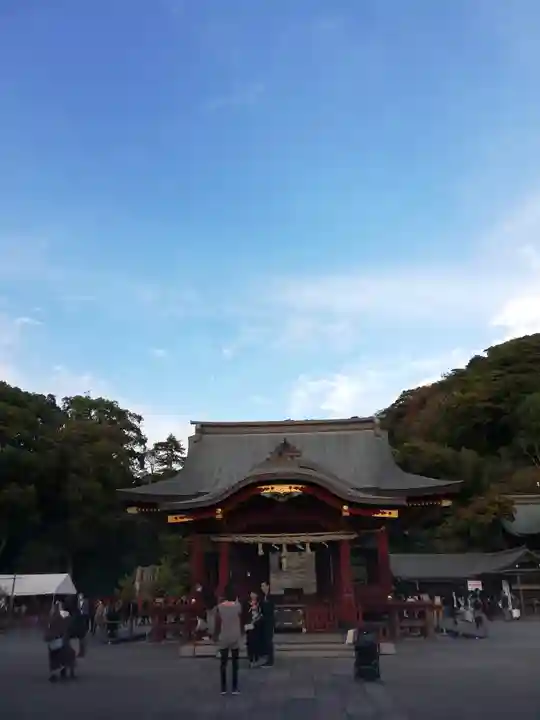 鶴岡八幡宮の本殿・本堂