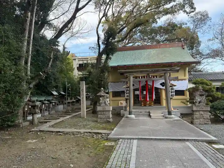 刺田比古神社の{uncategorized: "未分類", other: "その他", undefined: "問題あり", building: "その他建物", grave: "お墓", sacred_gate: "鳥居", guardian: "狛犬", statue: "像", buddha: "仏像", history: "歴史", nature: "自然", garden: "庭園", animal: "動物", pagoda: "塔", temizu: "手水舎", mountain_gate: "山門・神門", sanctuary: "本殿・本堂", subordinate: "末社・摂社", art: "芸術", scenery: "景色", jizo: "地蔵", ema: "絵馬", goshuin: "御朱印", omikuji: "おみくじ", items: "授与品その他", amulet: "お守り", goshuincho: "御朱印帳", eats: "食事", festival: "お祭り", votive_dance: "神楽", shichigosan: "七五三参", wedding: "結婚式", experience: "体験その他", initially: "初詣", around: "周辺", anti_infection: "感染症対策"}