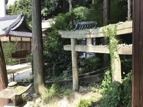 尾長天満宮の鳥居