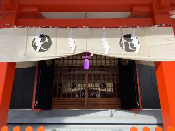 麻布氷川神社の本殿・本堂