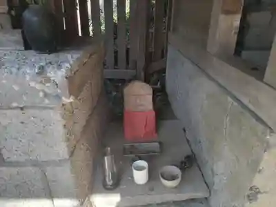 明王院（満願寺別院）の末社・摂社