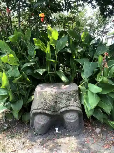 神子畢神社の建物その他