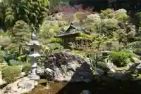 達身寺の庭園