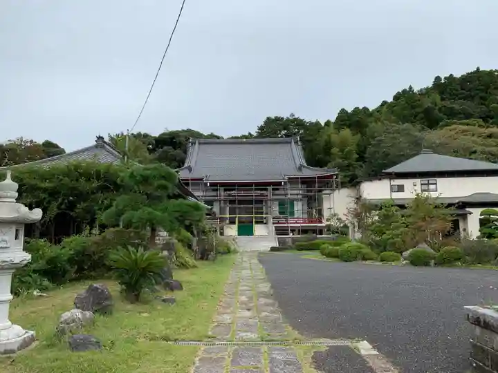 坂水寺の本殿・本堂