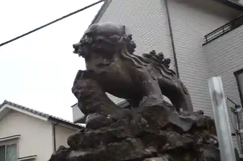 取手八坂神社の狛犬